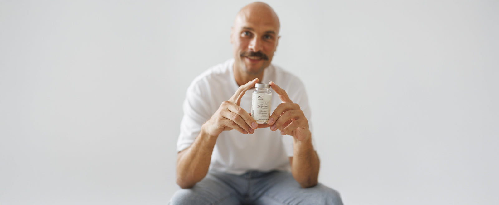 ¿Es necesario dejar de tomar vitamina D en verano? Mitos y verdades de este nutriente